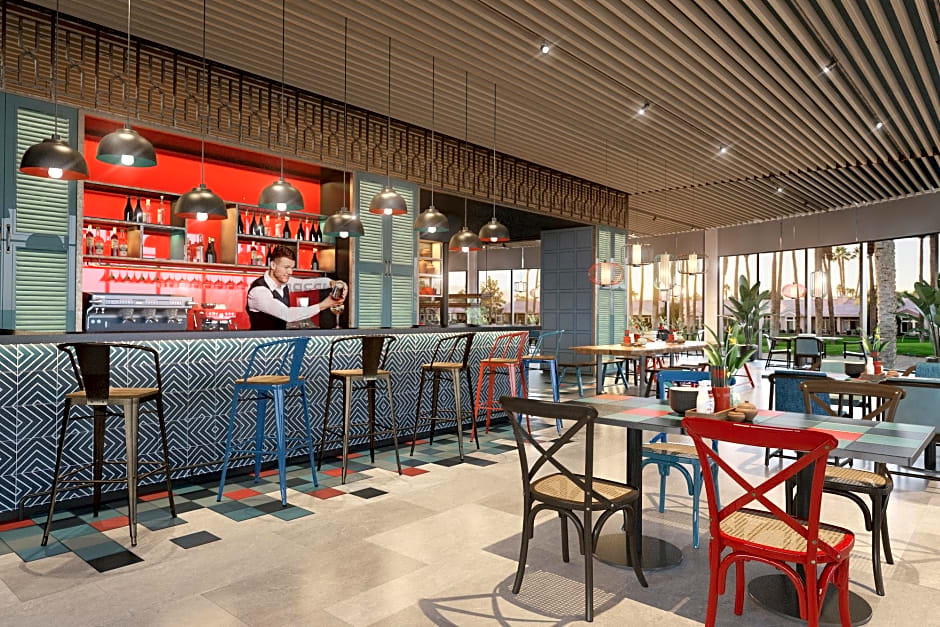 Citadines Marina Halong