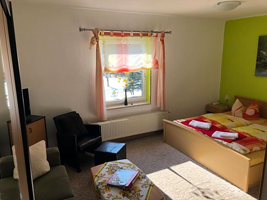 Hotel und Gasthof "Sonneneck"