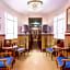 Mala Vecindad Beer Hotel