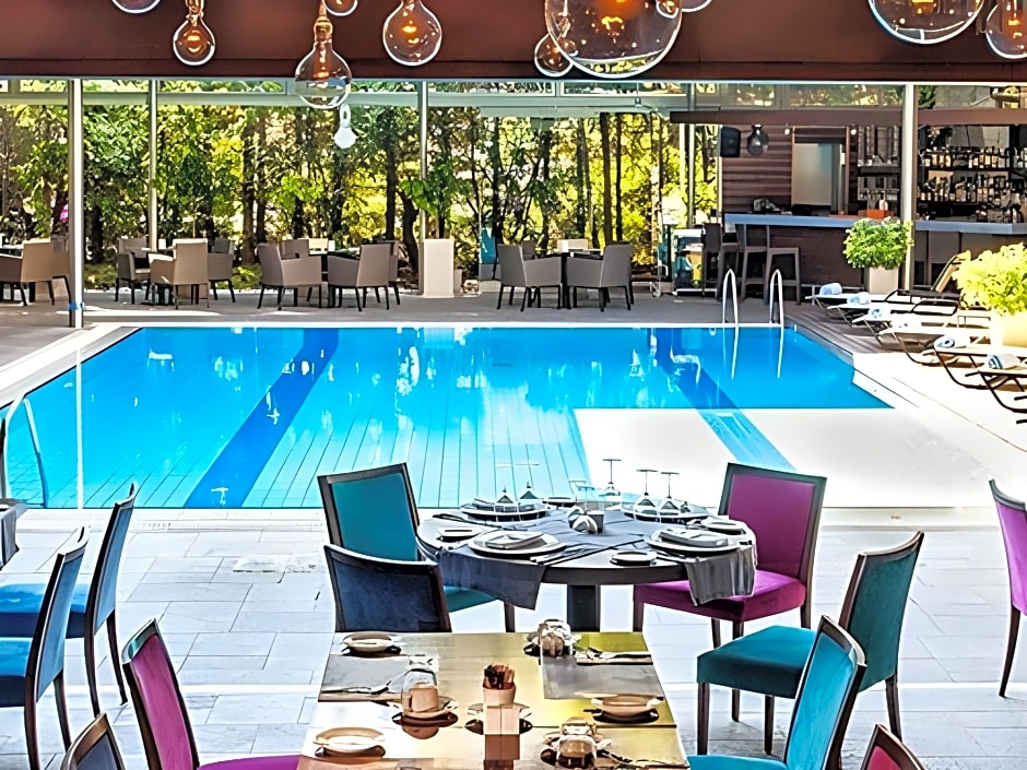 Trademark Collection By Wyndham Lazart