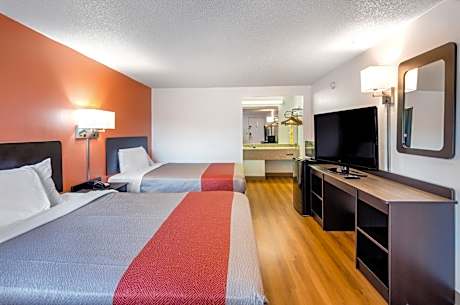 Deluxe Quadruple Room - Smoking