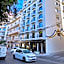 Carlton Hotel
