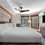 Hilton Grand Vacations Club Whistler