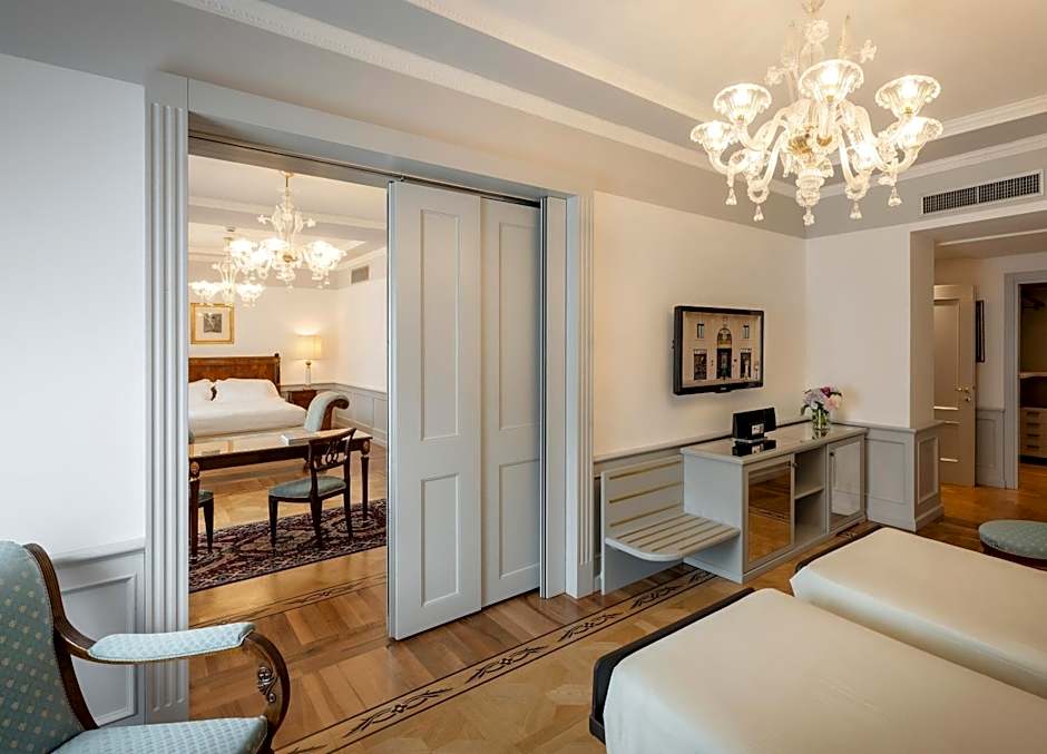 Due Torri Hotel