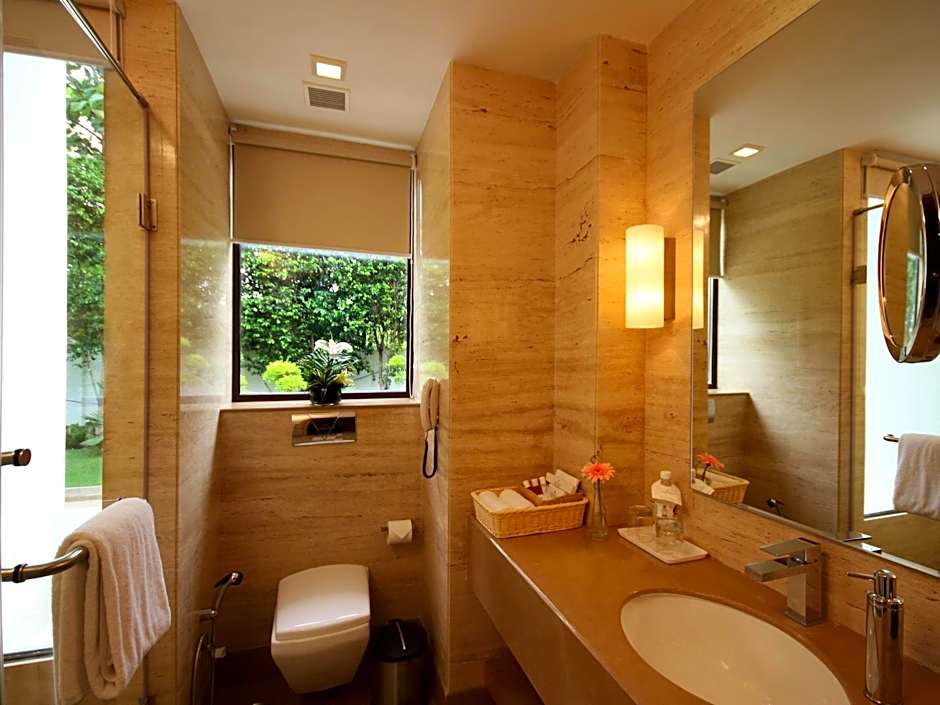 The Ocean Pearl Gardenia