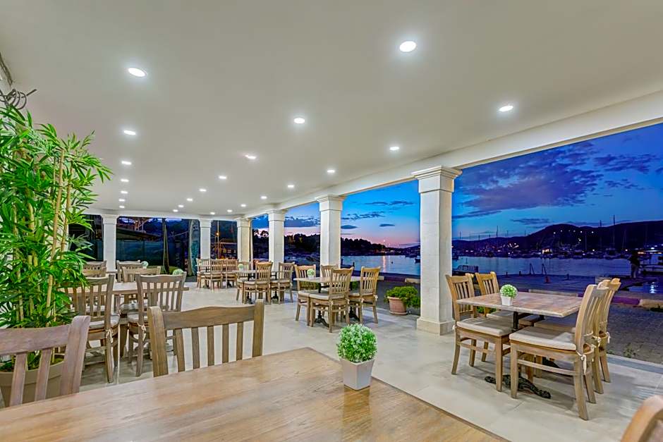 Hanedan Otel Foca Izmir