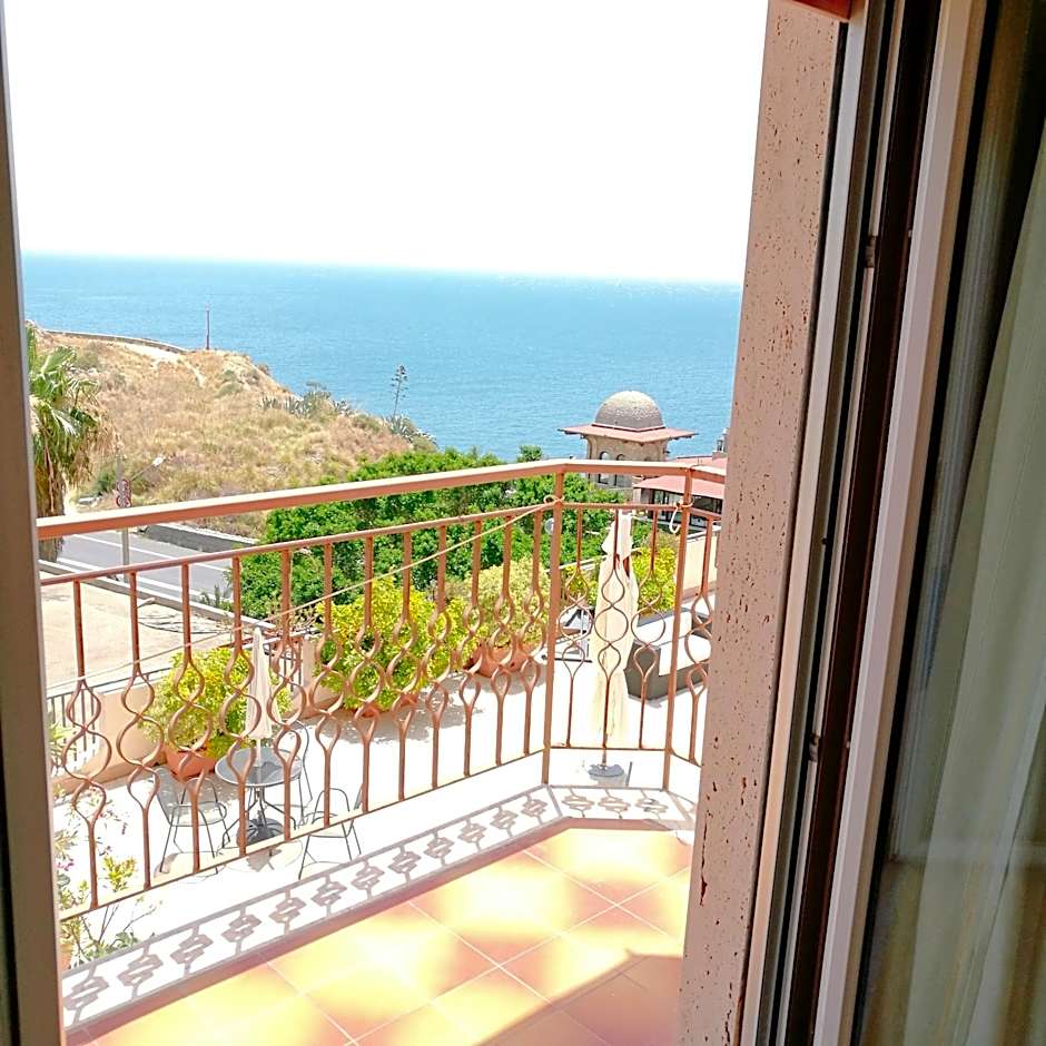 PARADISO Hotel Ristorante