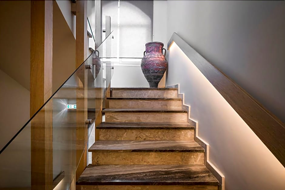 Sun Ray Luxury Aparthotel