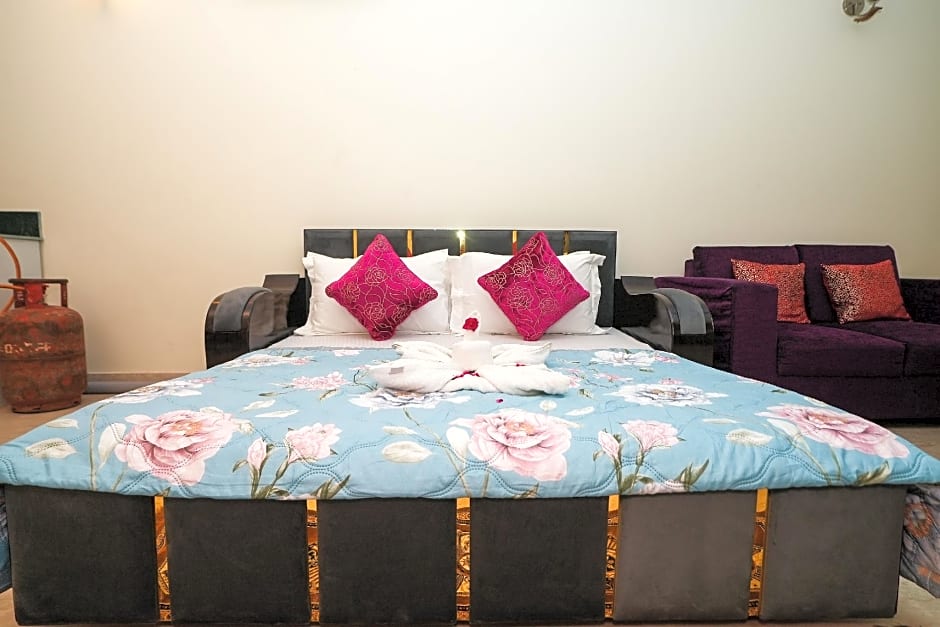 Mintstar Apartment and Suites, Chittaranjan Park