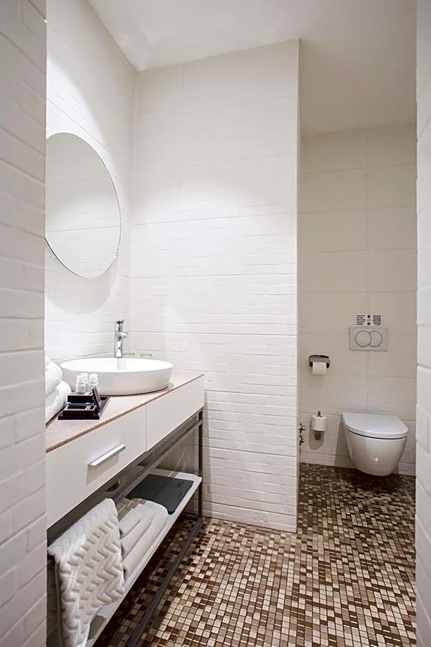 Jump INN Hotel Belgrade