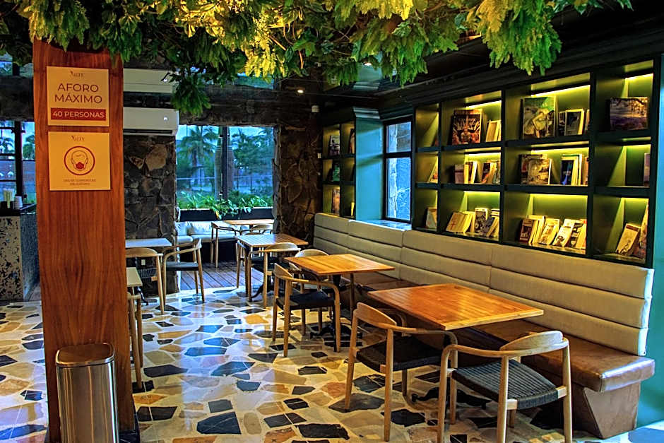 The Xperience by g - Adults only