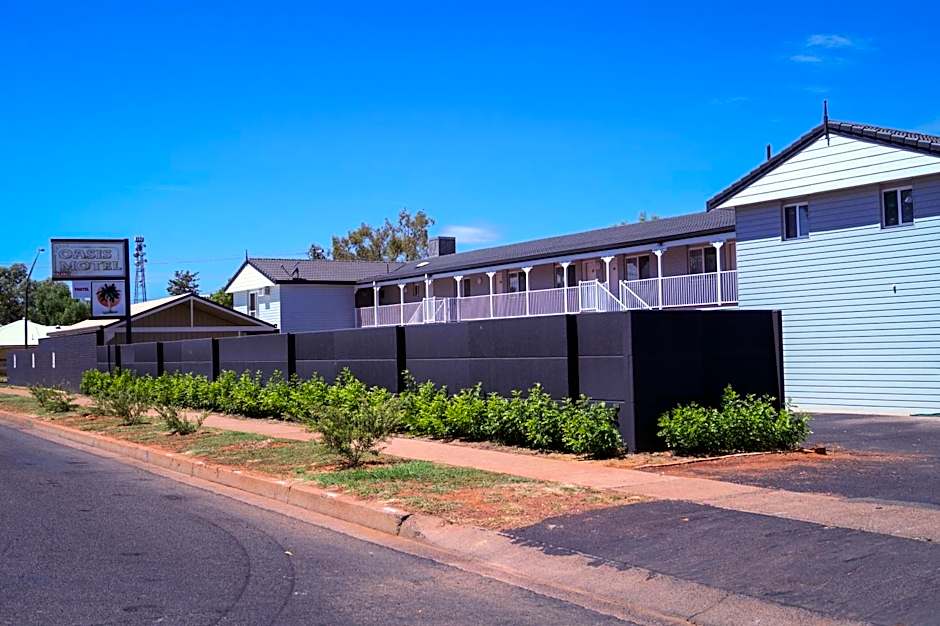 Oasis Motel