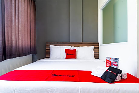 DOUBLE STANDARD ROOM