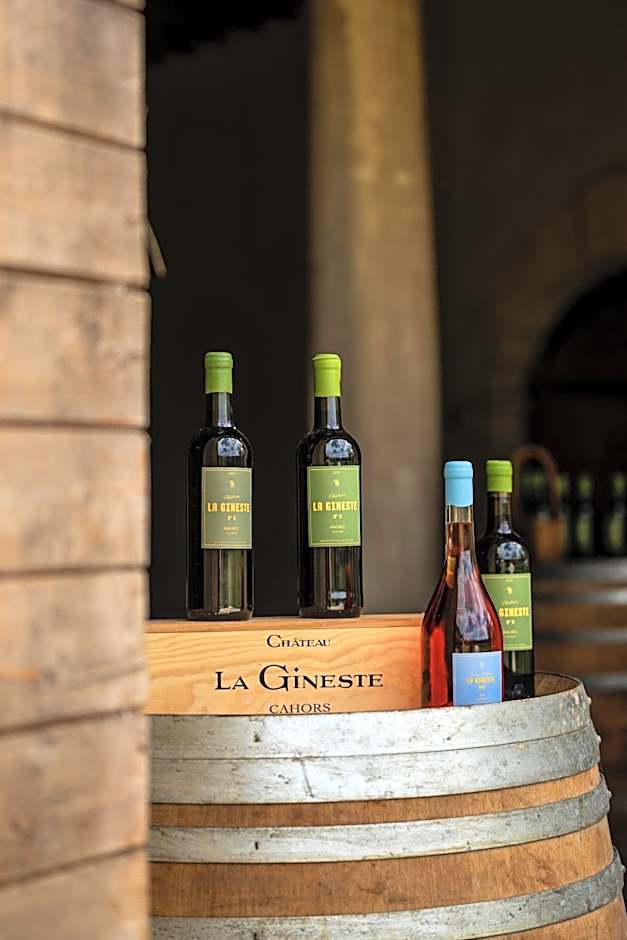 Château la Gineste - Castle and Vineyard
