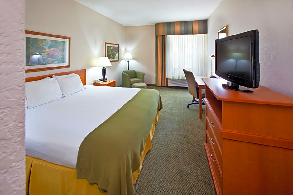 GrandStay Hotel & Suites - Pella