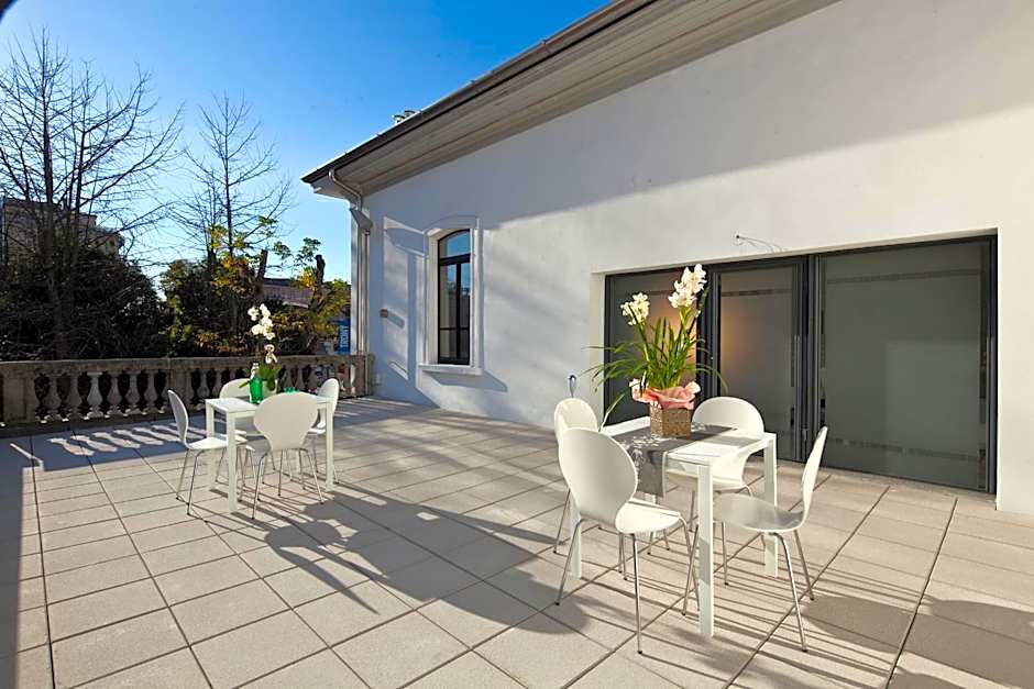 GIO'EL Happiness Guest House