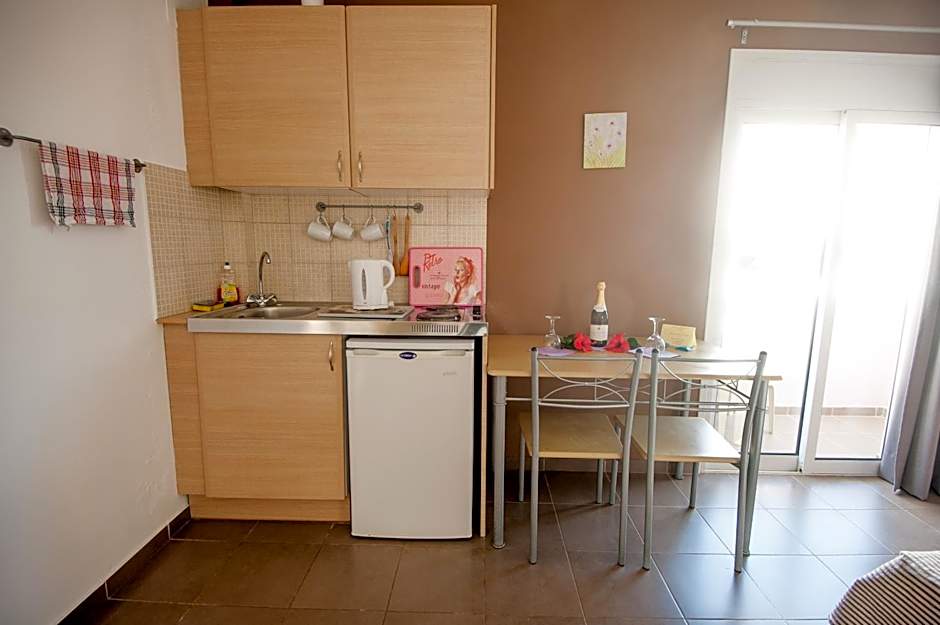 Elounda Sunrise Apartments