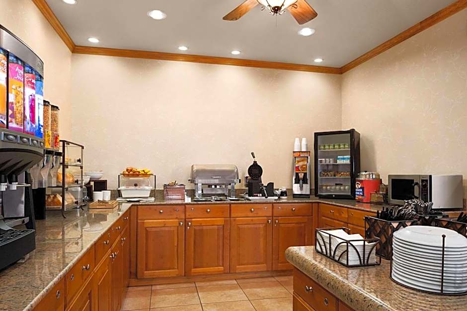 Country Inn & Suites by Radisson, Columbus West, OH