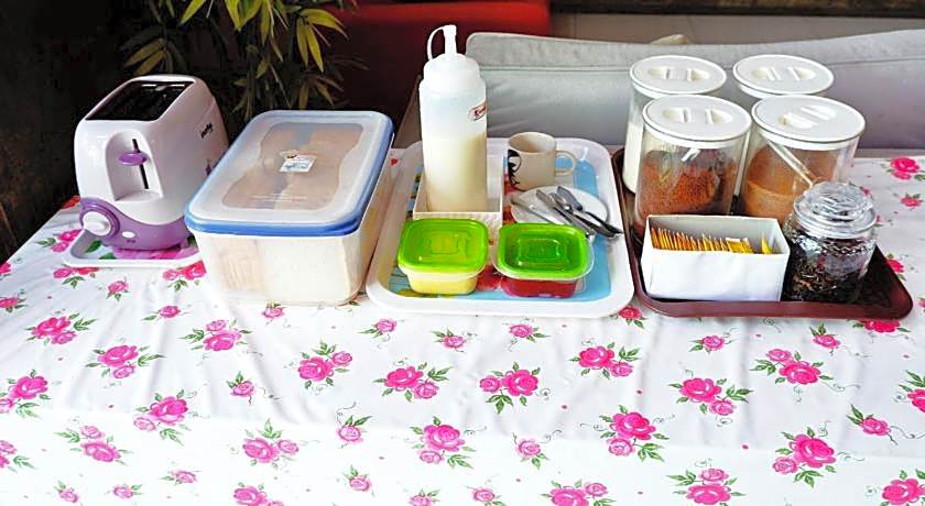 IZEN Budget Hotel & Residences