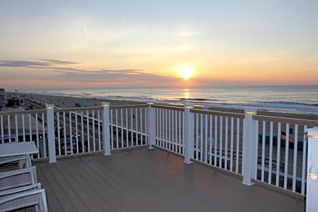 Safari Hotel Boardwalk