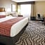La Quinta Inn & Suites by Wyndham Minneapolis-Minnetonka