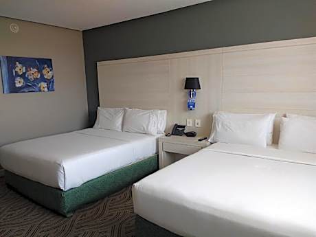 Standard Room with Two Queen Beds