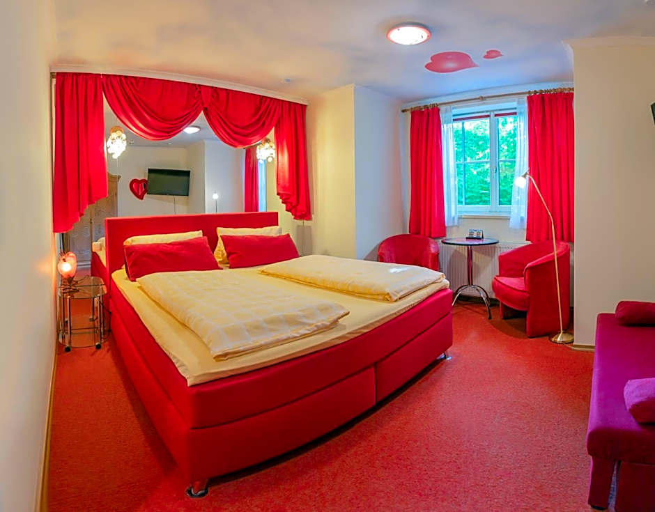 Konig Ludwig Design Hotel NEU Zimmer mit Sauna oder Whirlpool