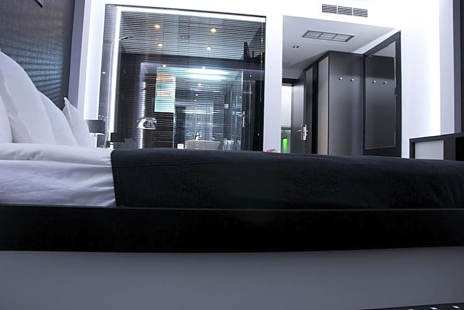 Hotel Fashion - Free Parking