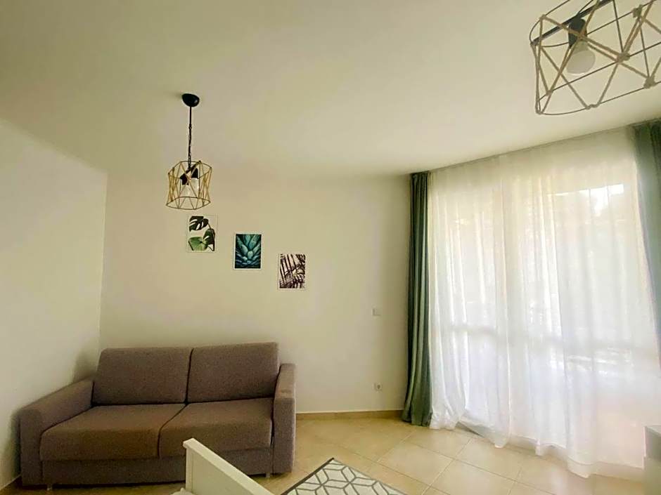 Marino Mar Deluxe Studios, Spa & Indoorpool inclusive