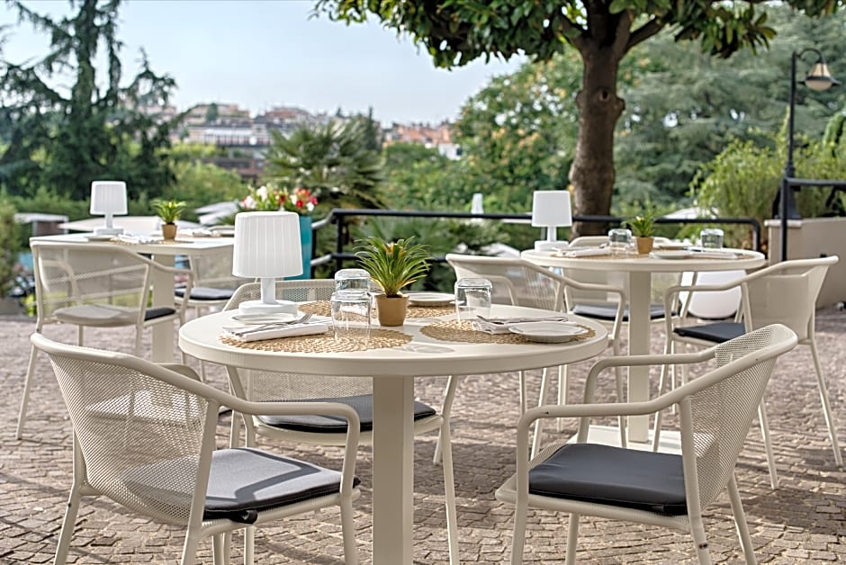 NH Roma Villa Carpegna