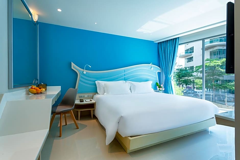 Centara Sonrisa Residences & Suites Sriracha