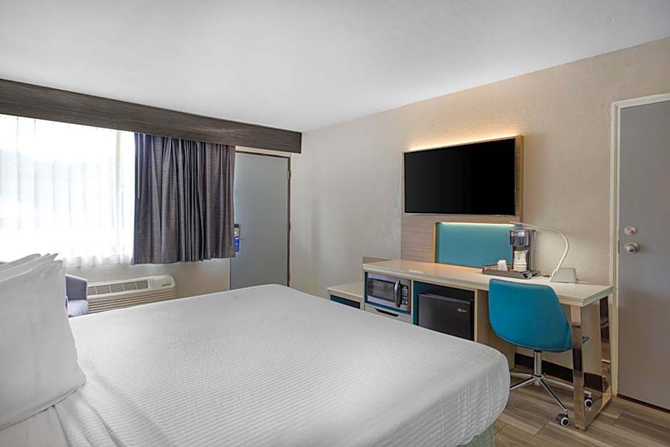 Best Western Executive Inn