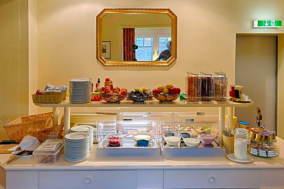 Hotel Kronprinz Garni