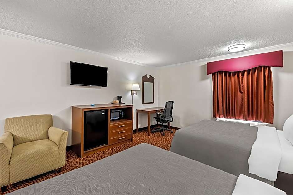 Quality Inn Marietta near Dobbins ARB