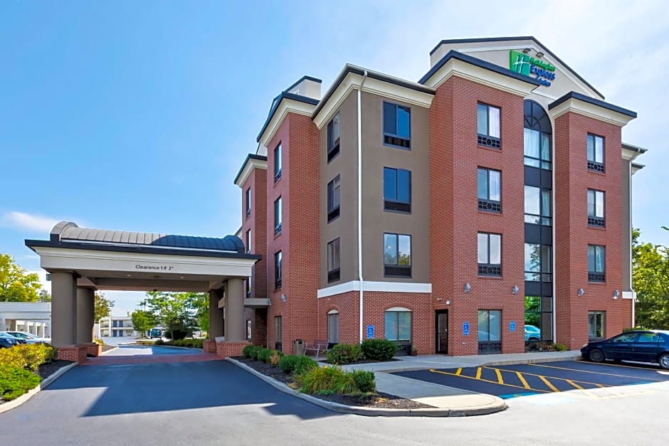 Holiday Inn Express Hotel & Suites Cleveland-Richfield