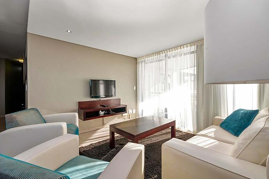 Aquarius Luxury Suites