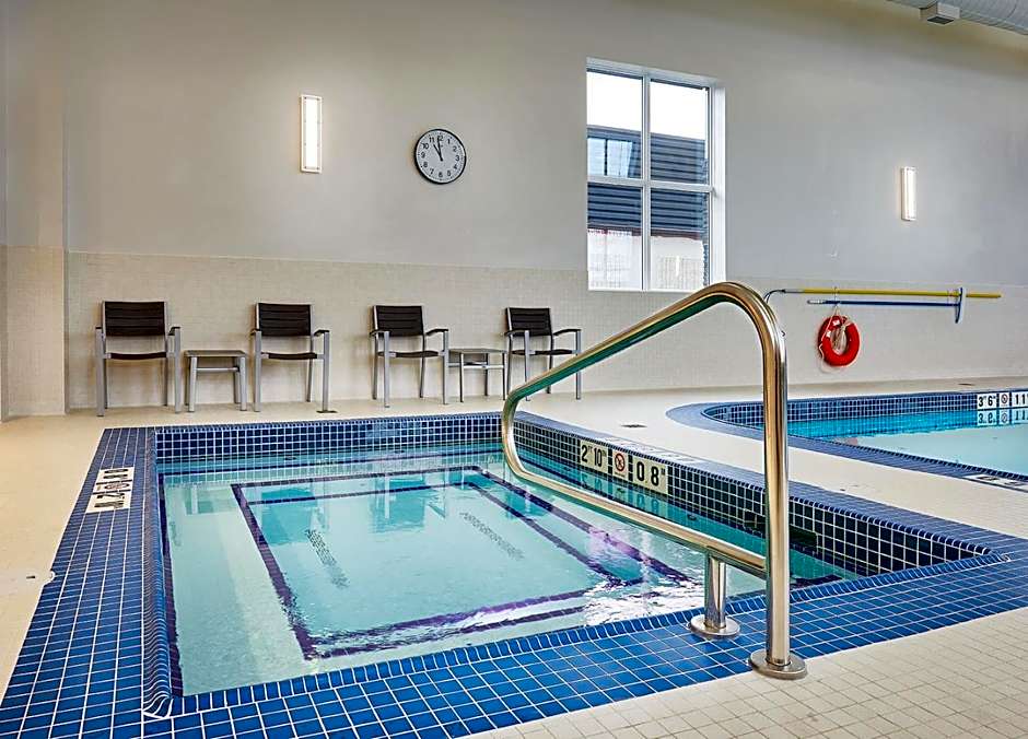 Best Western Plus Edmonton Airport Hotel