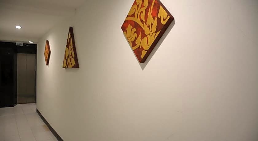 Patong Moon Inn Residence