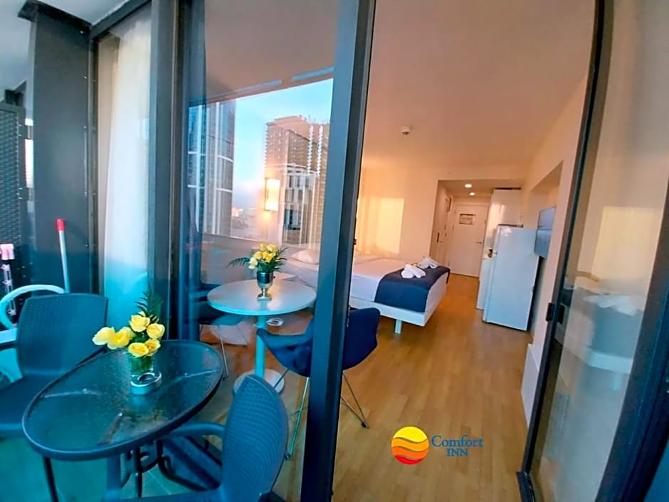 Comfort Inn ☆ Orbi City