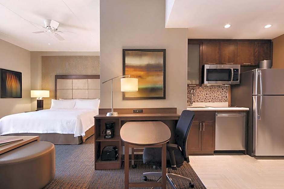Homewood Suites by Hilton Calgary Downtown