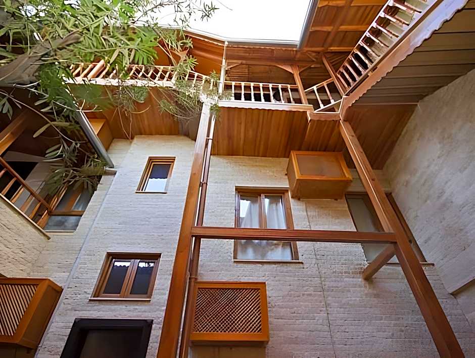 Zeynep Hanım Konağı