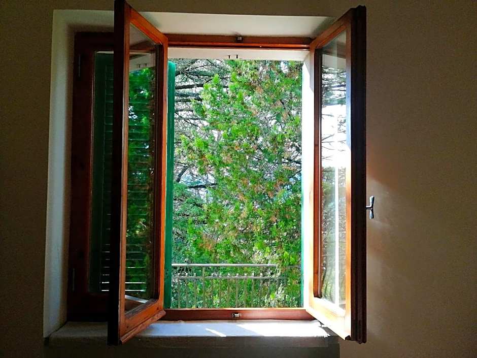 Fonte Degna - Alloggio e Sito Storico