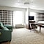 DoubleTree By Hilton Hotel Dulles Airport-Sterling