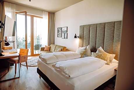 Deluxe Double Room with Balcony