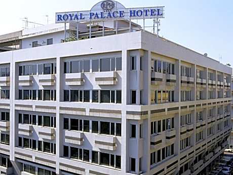 Royal Palace Hotel
