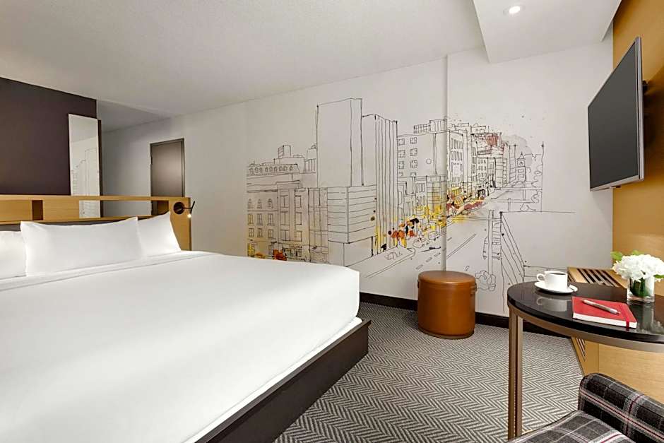 Photo 1 of 5 of Presidential 1 King Bed Suite, City View, High Floor