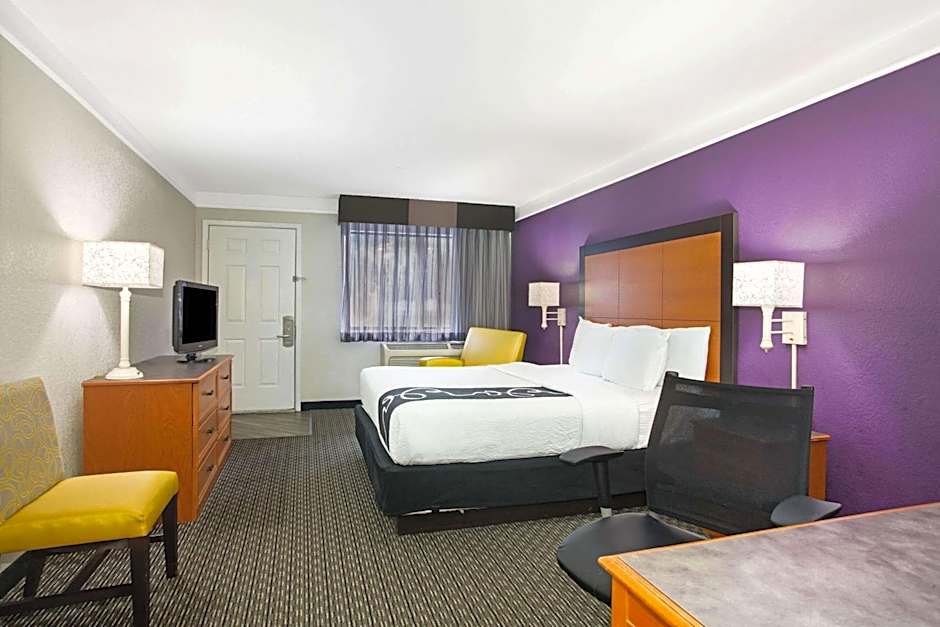 La Quinta Inn & Suites by Wyndham San Marcos