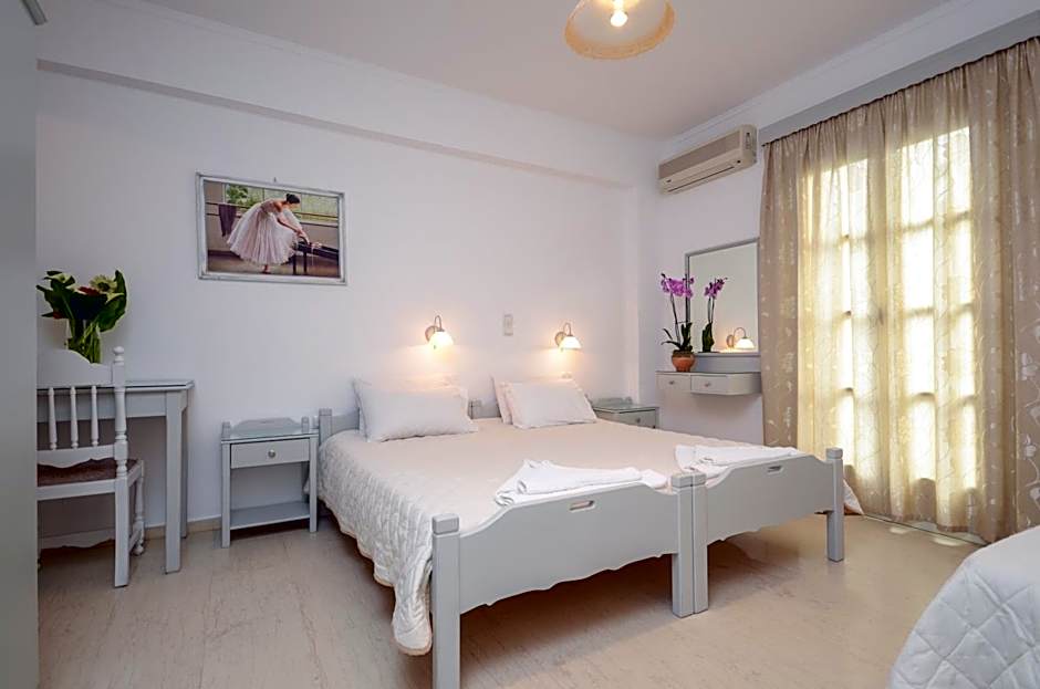 Golden Beach Studios Down Town