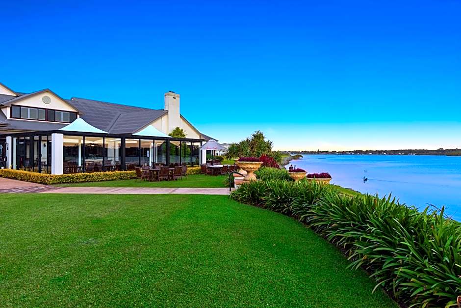 Harrington River Lodge