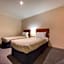 Canberra Parklands Central Apartment Hotel